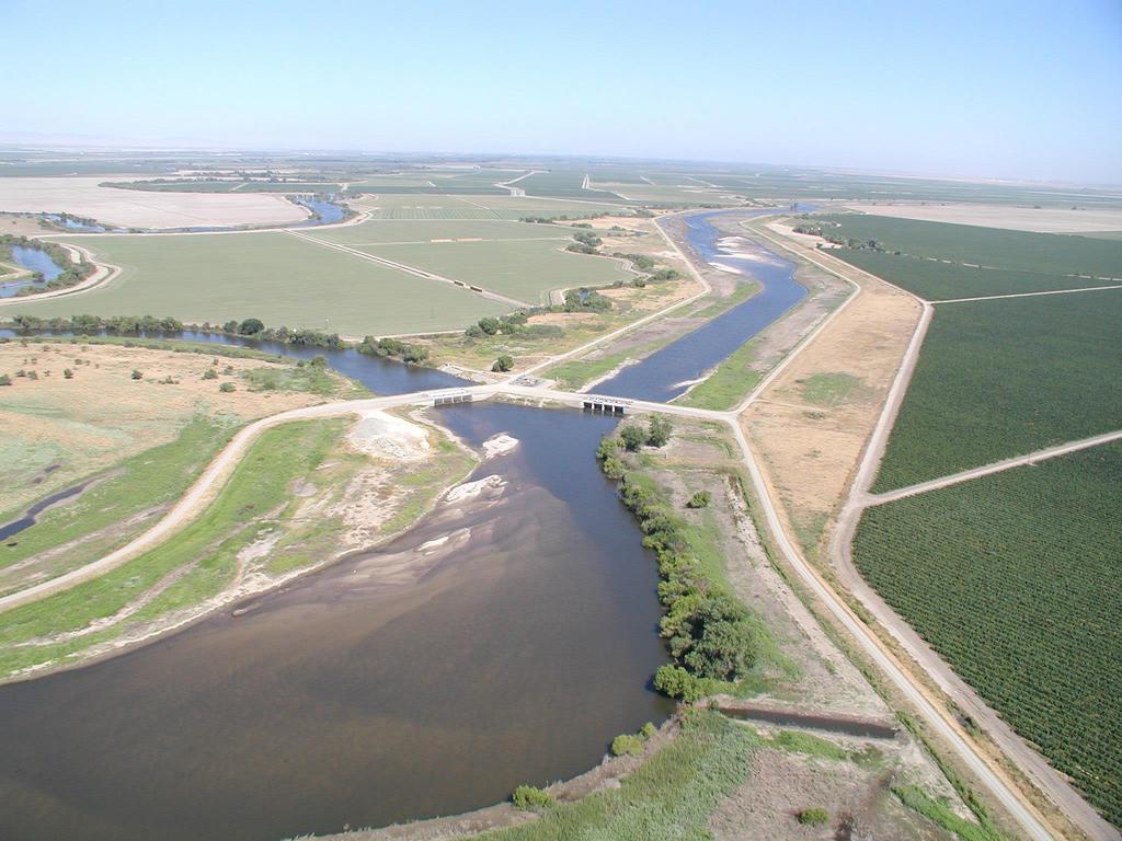 Western Madera County and Merced County LAND SUBSIDENCE SOLUTIONS Chris White Central California Irrigation District Chase