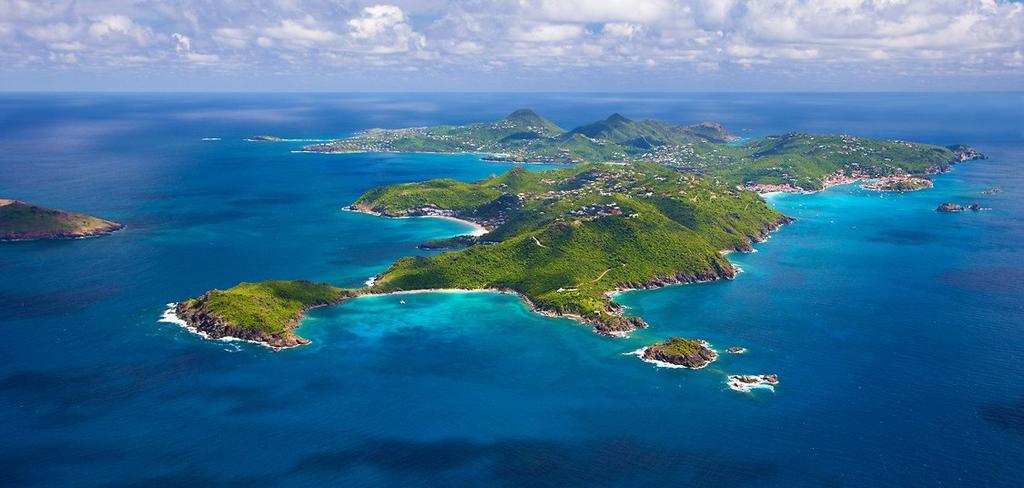 Excursions of your cruise Day 3 - Sunday Virgin Gorda / Panorama (1/2 day - morning) * The local, open-top bus, will take the mountain road, giving you the most fabulous and astonishing views.