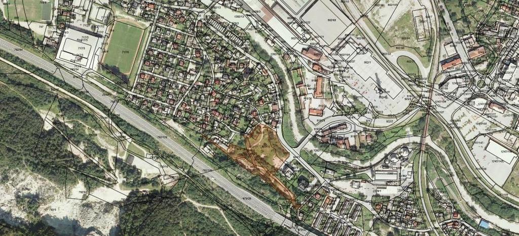 10. The Podmežakla area (Pod Krajam) Location description: The real estate, with an area of approximately 13,000 m², is located in the vicinity of the administration centre Jesenice.