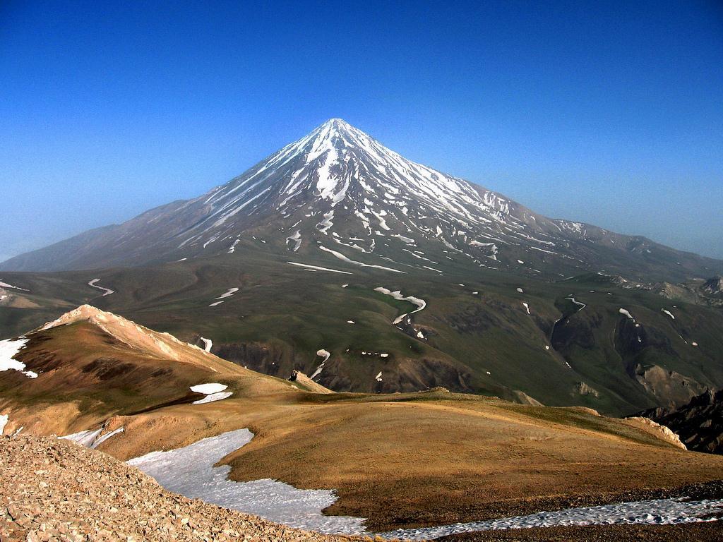 Elbrus 5642m (South) - Russia & Damavand 5671m - Iran EXPEDITION OVERVIEW Mount Elbrus and Mount Damavand Combo In just two weeks this combo expedition takes you to the volcanoes of Damavand in Iran,