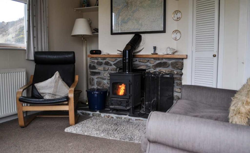 LOT 2 HOLIDAY COTTAGE BUSINESS The 2 additional properties are presently popular letting units (operated in house) and we are informed the Farmhouse generates circa 34,000 net income and Cruachan