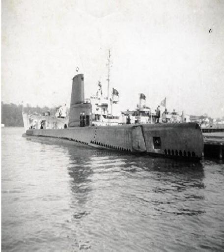 Article of history interest USS Clamagore (SS 343) moored at US Naval Academy Santee Dock, April 1949 As Clamagore proceeded up Chesapeake Bay for a port visit at the Naval Academy, then First