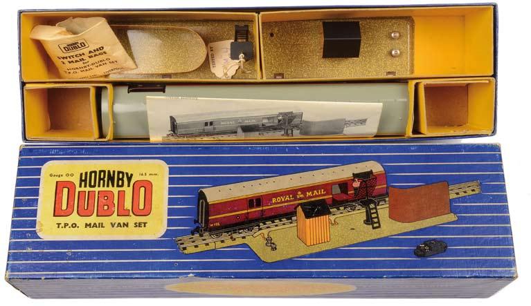 Royal Mail by Hornby-Dublo Bob Field (947) Although it was not introduced until March 1957, the Travelling Post Office (TPO) set was evidently a very popular item, being found in practically every