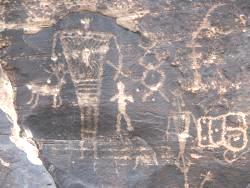 Student Reading 1 Rock Art Ranch By Roger Naylor Encompassing 5,000 acres between Winslow and Holbrook, Rock Art Ranch is a cattle ranch and home to one of the best preserved and most extensive
