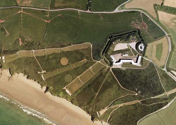 Tregantle Fort. This is the largest land fort in the Plymouth defences and includes a self-contained, ditched keep (to the left).