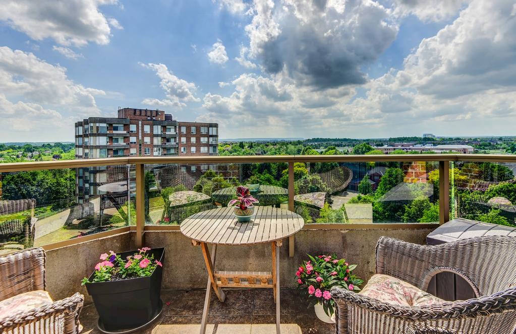 Enjoy relaxed condo living at the prestigious Arboretum located in the heart of Glen Abbey within walking distance to the renowned Monastery Bakery and with easy access to major highways, transit,