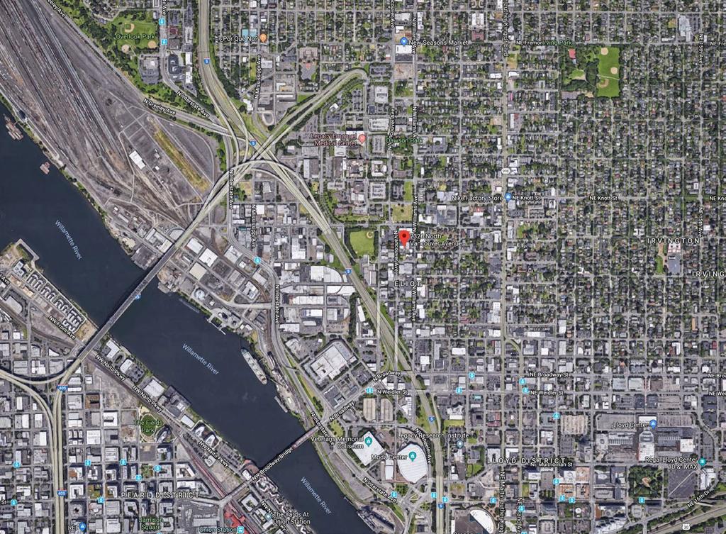 SITE LOCATION ELIOT IRVINGTON LLOYD LLOYD CENTER SHOPPING PEARL DISTRICT MODA CENTER GROWTH IN PORTLAND, OR PORTLAND RANKED #21 IN THE COUNTRY FOR PRIVATE SECTOR JOB GROWTH BETWEEN 2007-2017 JULY