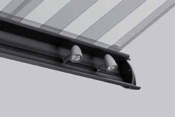 They can be adjusted individually so that the area under the whole awning can be bathed in a pleasant light according to your requirements.