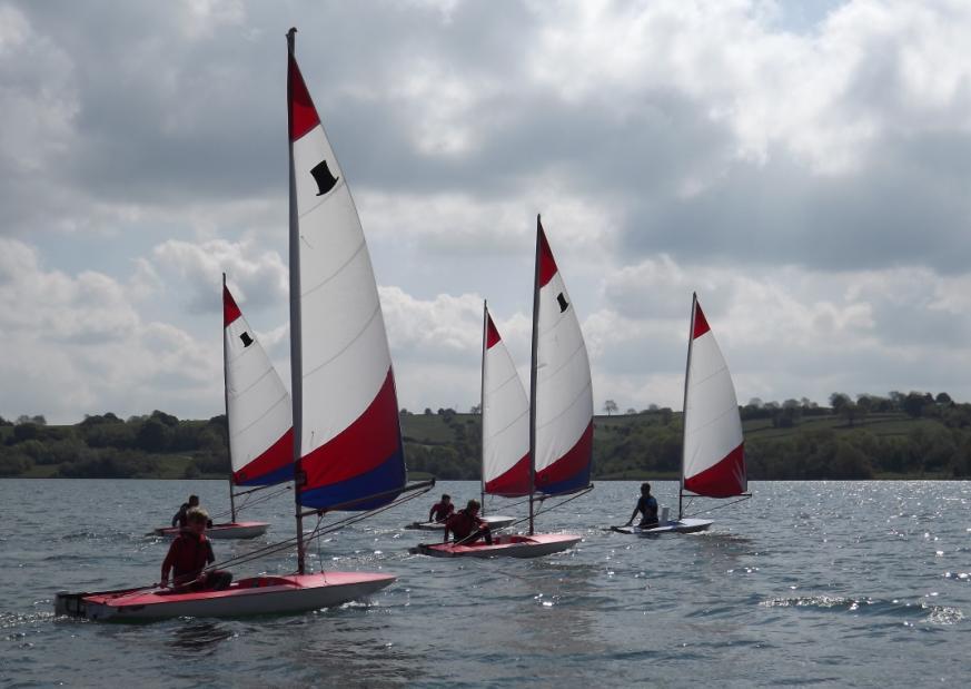 Derbyshire Scout Sailing Team is based at Carsington Sailing Club and offers a range of RYA