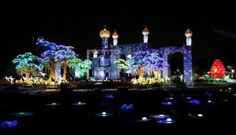 Tourist Attraction. Dubai has opened its newest attraction this December 2015, the Dubai Garden Glow.