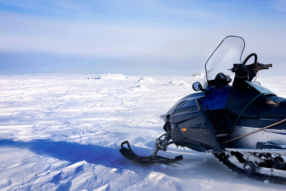 This snowmobile tour is the perfect length of time for first-time riders and individuals looking for a scenic, fun ride, exploring and