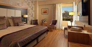 Rooms: air condition, direct dial phone, hairdryer, radio, mini bar,