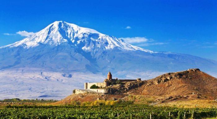 The amazing mount Ararat!!! Khor Virap monastery (meaning deep dungeon ) is an Armenian medieval monastic complex located at the bottom of mount Ararat.