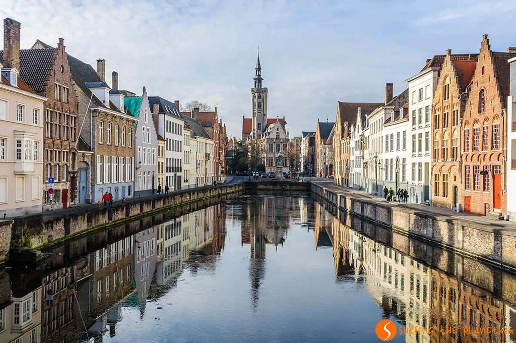 What to see in Bruges in 1 or 2 days There are not many cities in Europe that can compete with Bruges in Belgium for being the most romantic city on the continent.