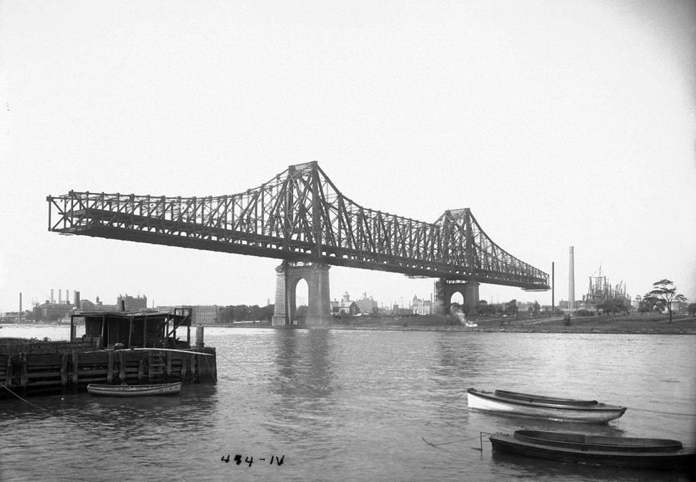 Queensboro Bridge under