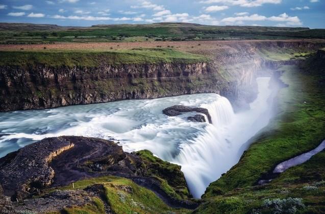DAY 14: Thursday 24th October, 2019 DISCOVERING ICELAND We travel the incredible Golden Circle, a route that encompasses many of Iceland's most