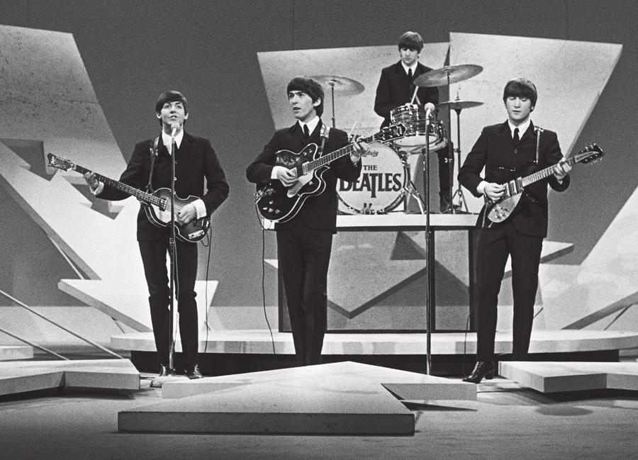 Obrázok 2 Beatles v Šou Eda Sullivana Zdroj: https://www.taschen.com/ media/images/960/default_pr_benson_ beatles_04_sullivan_show_1206151347_ id_577007.