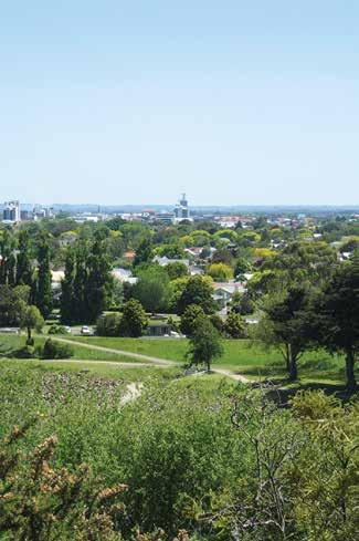 HEA Anzac Park Walkway Breathtakng vews over Palmerston North Cty greet you at the entrance of ths short walk.