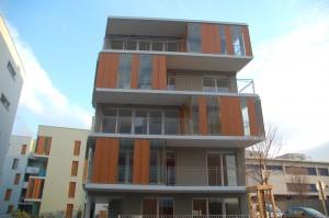 photo: ptk photo: ptk Duchere Housing Units Rue Marcel Cerdan 1 69009 Lyon 55 housing units are divided in one