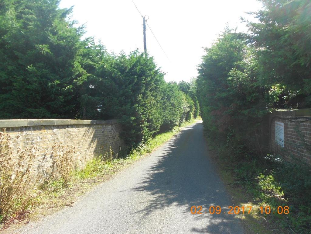 public rights of way network as it simply connects Snivellers Lane bridleway 34 back to Cranes Lane again, to either turn south to the A12 or north back to the junction of Kelvedon 36, 17 and