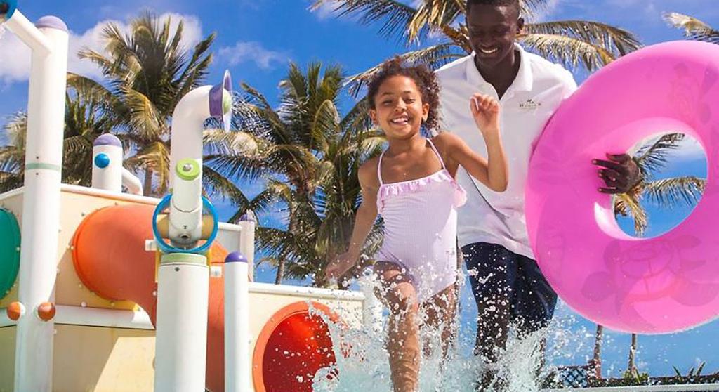 Children Children's Clubs Baby Club Med (from 4 to 23 months)* Petit Club Med (2 to 3 years)* Mini Club Med (4 to 10 years) Club Med Passworld (11 to 17 years) Age min. Age max.