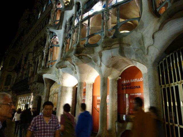 Gaudi Architecture At