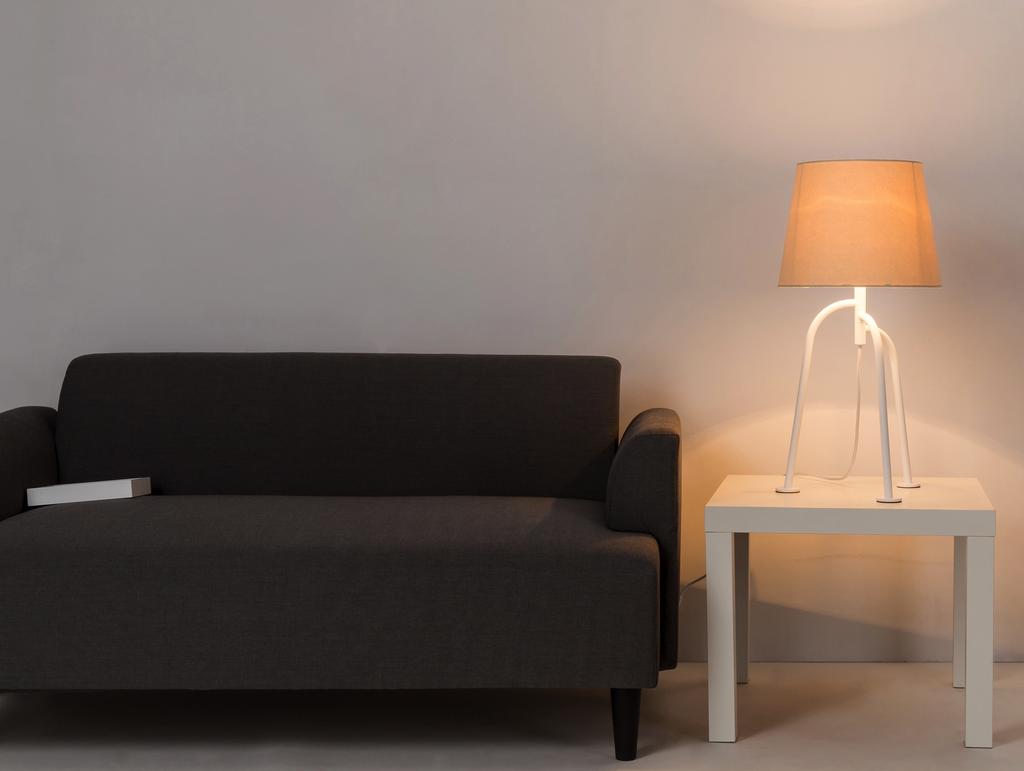 JAY FLOOR LAMP Cable length 410 cm, from switch to plug 180 cm. Dimensions: Ø 55 cm, Total Height 180 cm. Shade Top Ø 40 cm, Bottom Ø 50 cm, Height 40 cm. Weight 5.1 kg.