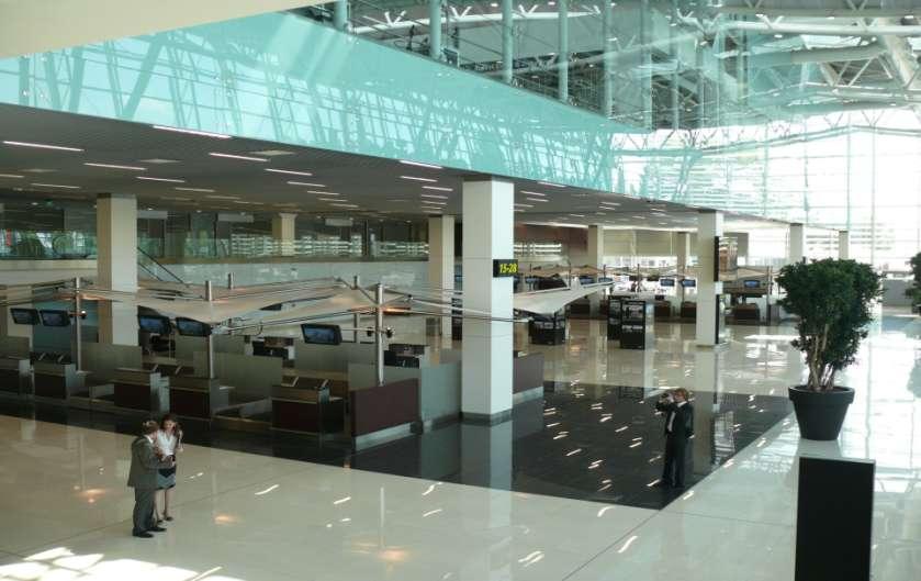 Construction Phase 1: Interiors View of interiors, new Terminal