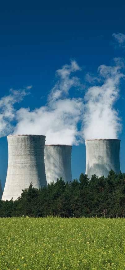 U nuklearnim elektranama, kemijski elementi se stavljaju u reaktor, i nakon sagorijevanja se uklanjaju i mijenjaju sa novima.