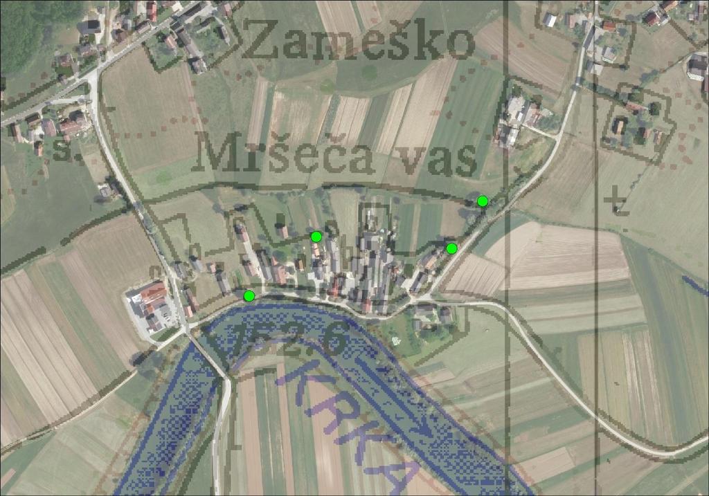 Slika 2: Lokacije odkritih (zeleni piki skrajno J in skrajno SV) in verjetnih gnezd črnočelega srakoperja na SPA Krakovski gozd Šentjernejsko polje v letu 2018 Na SPA Vipavski rob smo v letu 2018 na