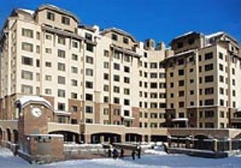 - Slopeside, north anchor of Mountain Village Plaza SUMMIT HOTEL & CONDOMINIUMS The elegant Euro-Western Summit at Big Sky is one of the finest slope -side properties in the Rockies with primary