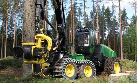 4.3. Strojna sečnja Sodobni trendi v gozdarstvu gredo v smer strojne sečnje. Strojna sečnja je veliko bolj učinkovita, bolj prijazna do delavcev izvajati pa jo je mogoče 24 ur na dan.