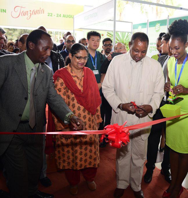 Highlights Exhibitors from 30 Countries Visitors from over 11 African Countries As the leading International Exhibition in the East Africa, the 20th KITE Africa 2017, set new records this June with