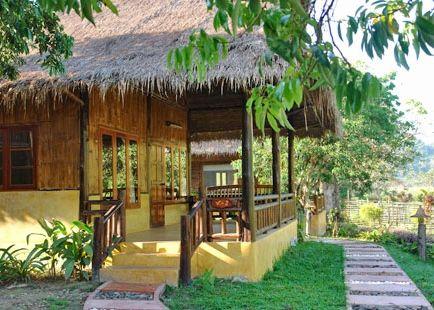 Huai Khum Lahu Resort, Chiang Rai The Huai Khum Lahu Resort is an enchanting riverside hideaway. All private bungalows are handcrafted with bamboo, stone and natural materials from the area.