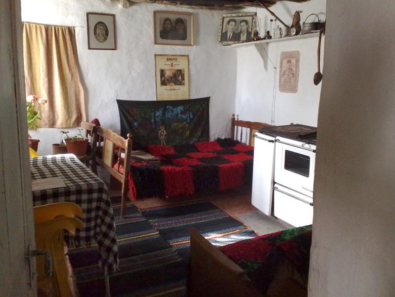 5. Dangov guest house Gorno pole Telephone: +359 898 468330 /