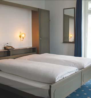 Lucerne HOTEL ROYAL Open 15 Apr-15 Oct edrooms: 46 Lake view room with bath or shower and balcony A Lake view deluxe room with bath or shower and balcony Family run hotel Lovely views Quiet position