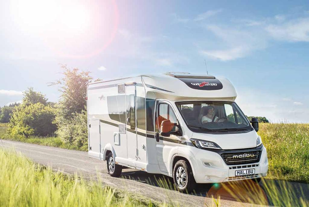 SEMI-INTEGRATED MOTORHOMES DYNAMIC AND COMFORTABLE They are the coupés among motorhomes low, stylish and dynamic. The two driver s cabin doors make it easier to get into the cockpit.