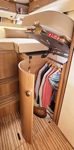 (Models 430 and 460) > You can store your holiday clothes without