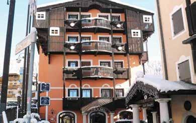 RSIDNC PST*** Residence Posta je smješten u samom centru Madonne di Campiglio, u blizini trgovina, barova i restorana, 100 m od skijaških staza.
