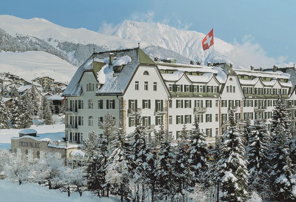 THE CRESTA PALACE For over 110 years our house in its art-nouveau splendour has stood in the heart of the alpine mountain world of the Upper Engadine.