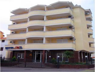 HOTEL MB 4* HOTEL ROOMS: 29 LOCATION: Budva, situated next to the