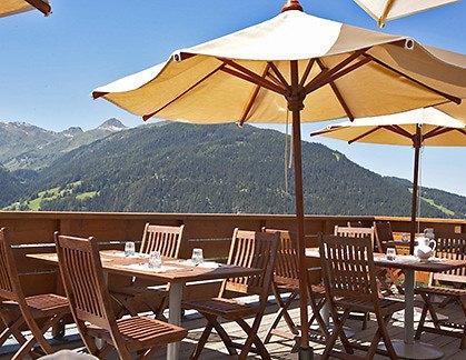 634 seats inside / 105 seats outside The Pierra Menta Speciality Restaurant Here you can enjoy the best of Savoyard mountain specialities such as