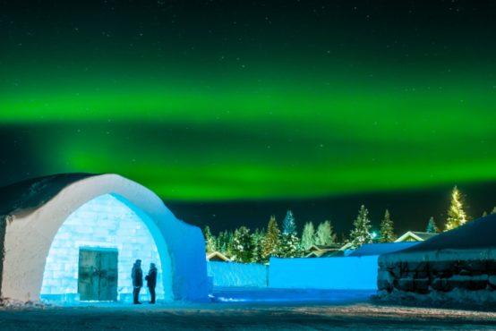 Art suites and deluxe art suites are housed in 365 Temporary ICEHOTEL (open Mid December End