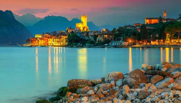 Revel in northern Italy s exquisite Country on this walk from the majestic alpine peaks and luxuriant olive groves of Garda in the east to the intimate charm of tiny Orta in the west.