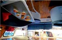 VESSEL Airlie Beach Single bunk or private double cabin (shared bathroom) in basic boat