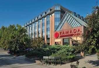 3. Your stay We have reserved a room for each participant at the hotel RAMADA Plaza in Budapest for the night from 1 to 2 October. If you wish, you have the possibility to arrive already on Friday.