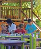 team which has children's care at heart and which is available all day A convivial setting with a private garden, furnished with children in mind Creative workshops (drawing, painting, collage)