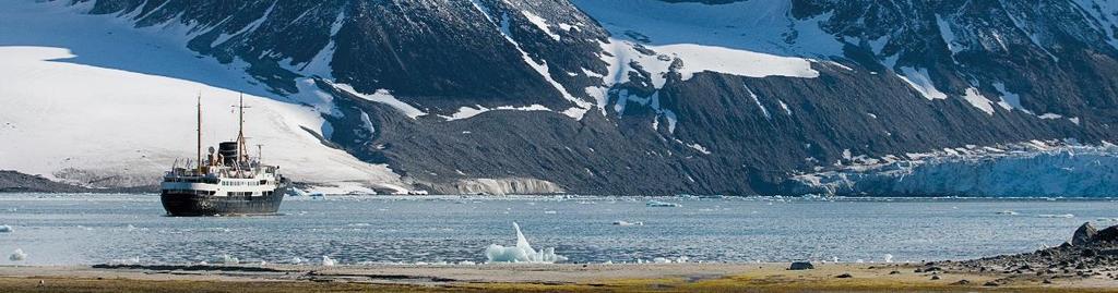 Wednesday, July 19 th 09:00, 79 35 N Magdalenefjord Today we woke up on the way into Magdalenefjord, which is one of the best known and beautiful fjords on Spitsbergen, with its jagged mountains and