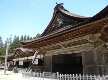 Does not include Lunches (It cost 1000-1500yen for each lunch) Single room supplement Detailed itinerary Day1 Meeting in Koyasan Highlights Buddhism temple stay We meet at temple in Koyasan at 16:00.