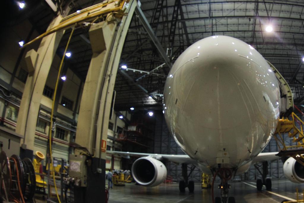 Iberia Maintenance, which carries out the maintenance of planes, engines and components for its own airline as well as those of a hundred clients across the world, is registered by national and
